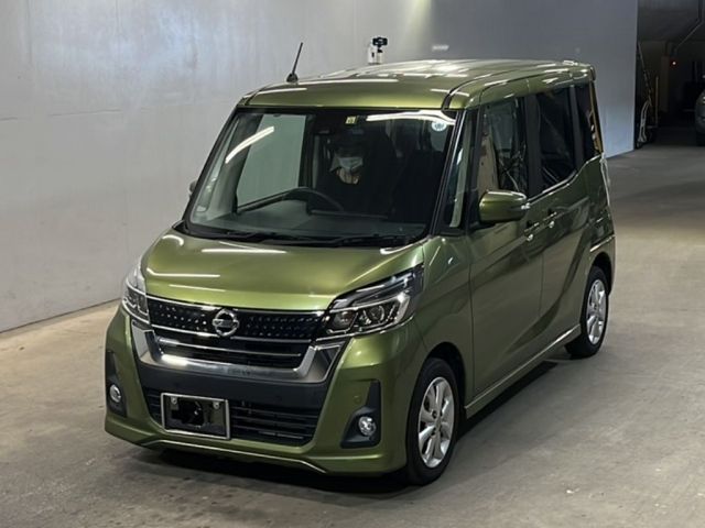 3189 Nissan Dayz roox B21A 2018 г. (KCAA Fukuoka)